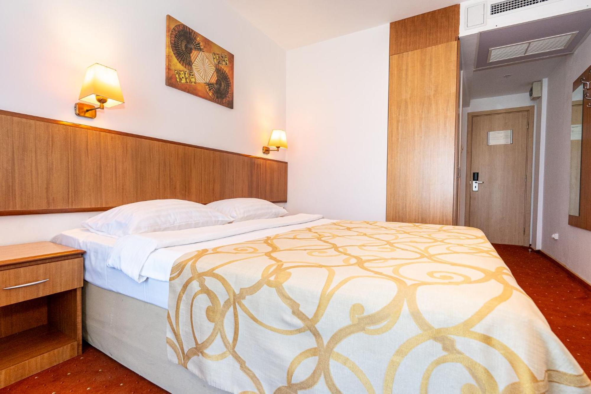 Safir Blue Resort Saturn Room photo