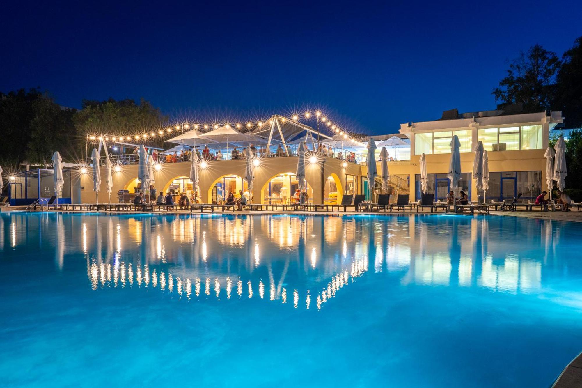Safir Blue Resort Saturn Exterior photo