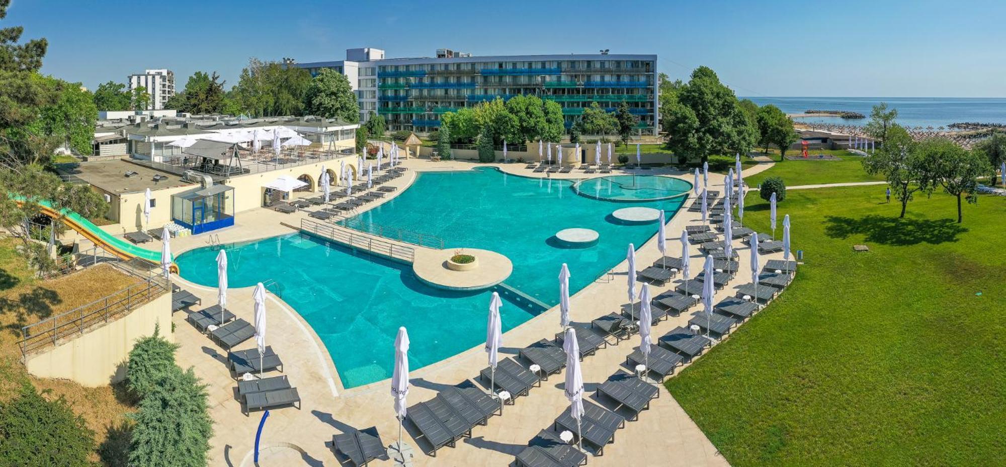 Safir Blue Resort Saturn Exterior photo