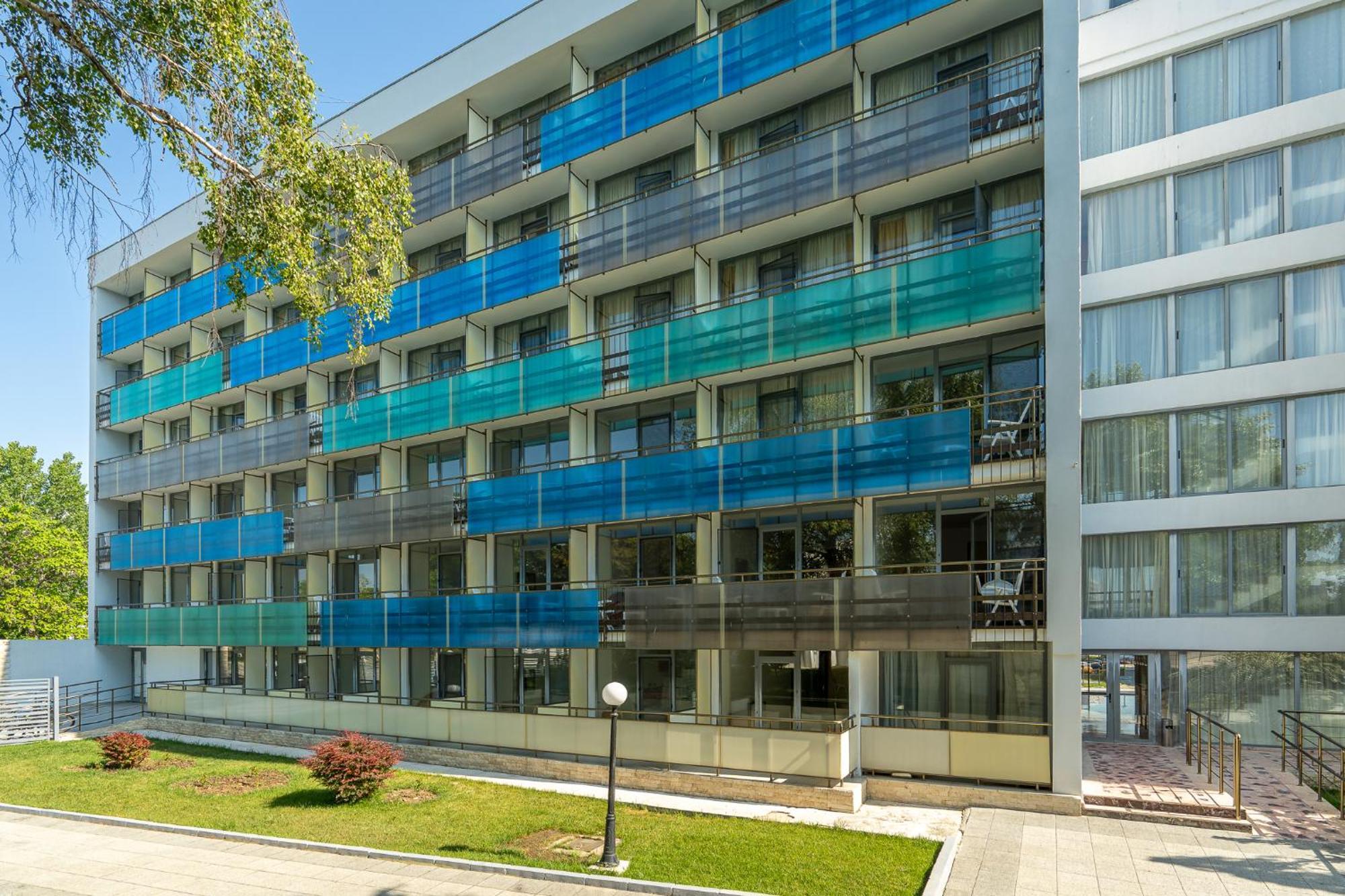 Safir Blue Resort Saturn Exterior photo