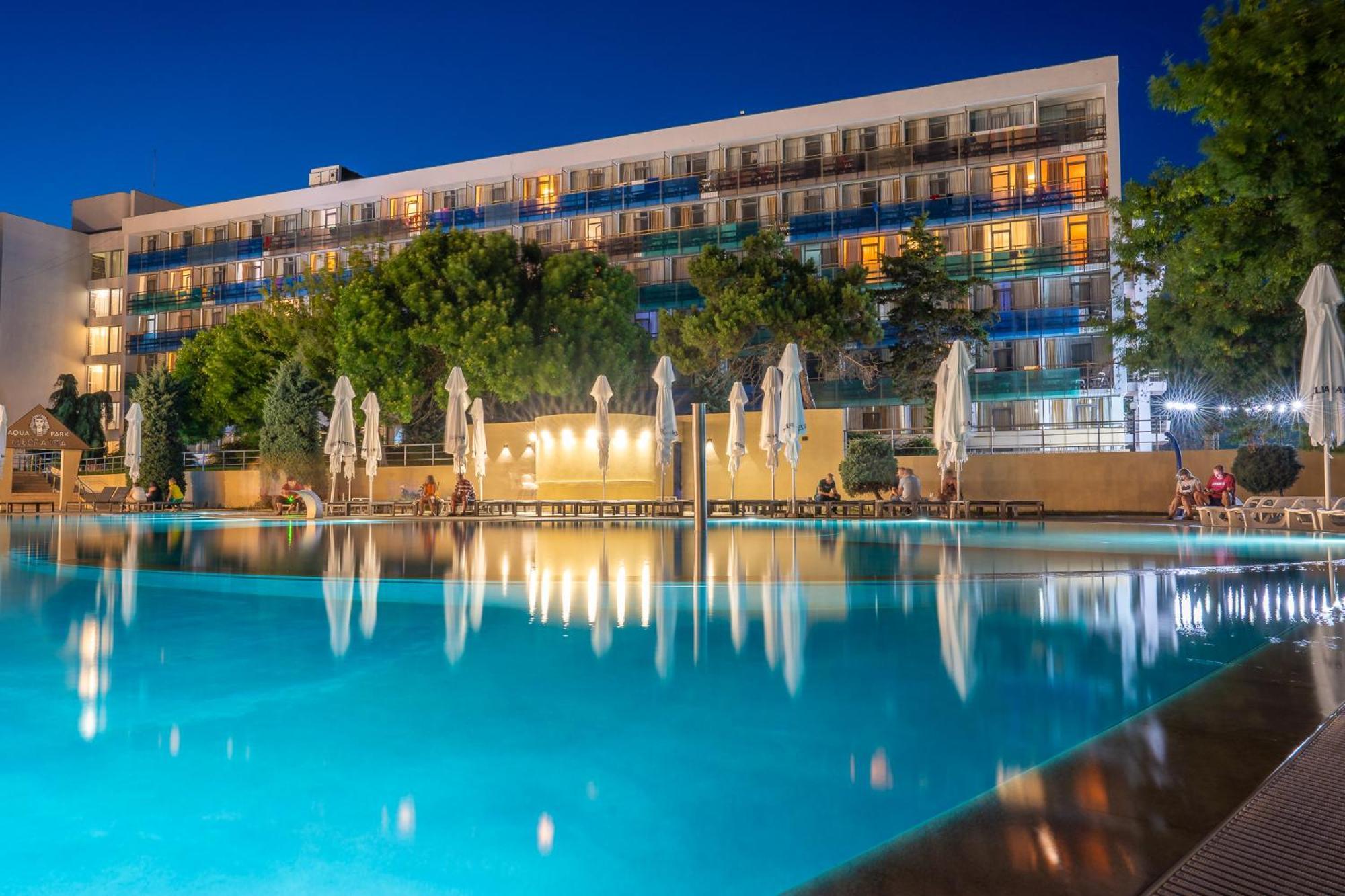 Safir Blue Resort Saturn Exterior photo
